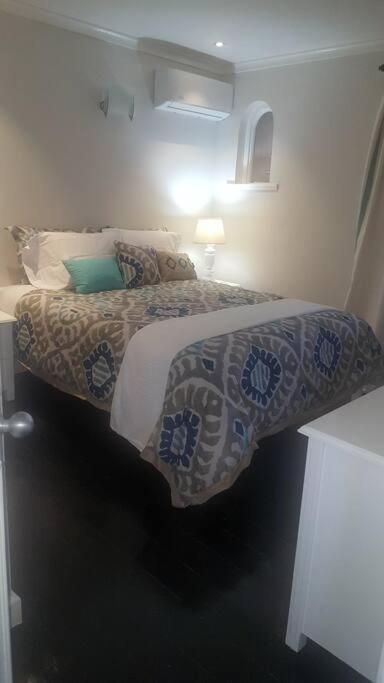 Negril Condo By The Beach Apt. 194 Point Village Extérieur photo